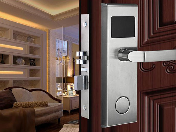 岭东24小时上门开锁公司